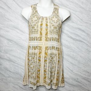 June and Delaney Pleated Dress Small